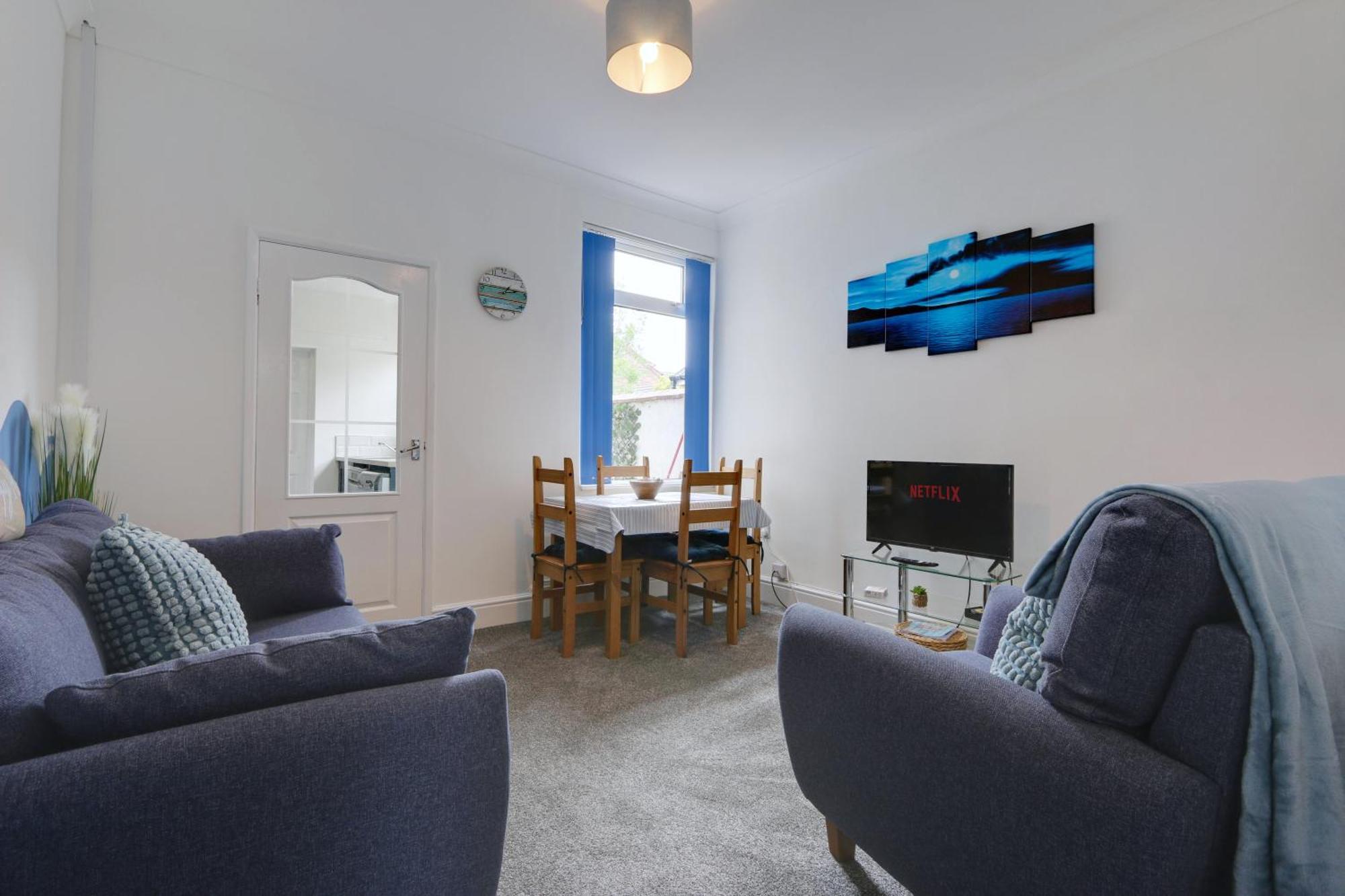Cosy Home By The Sea คลีทอร์ปส์ ภายนอก รูปภาพ